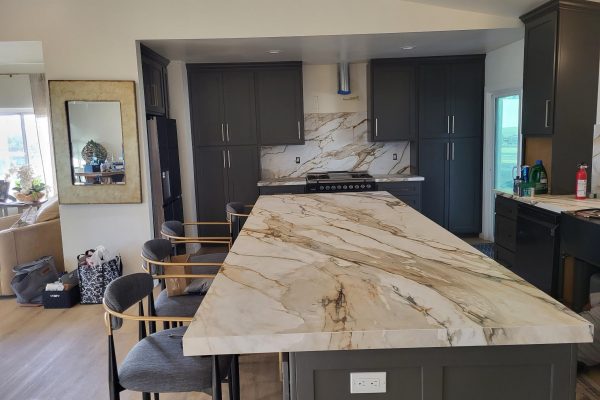 Kotenkoff Granite - Granite Island with Barstools